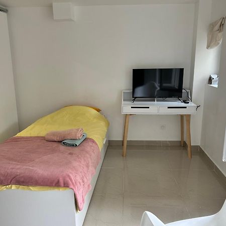 Chambre 14M2 Маси Екстериор снимка